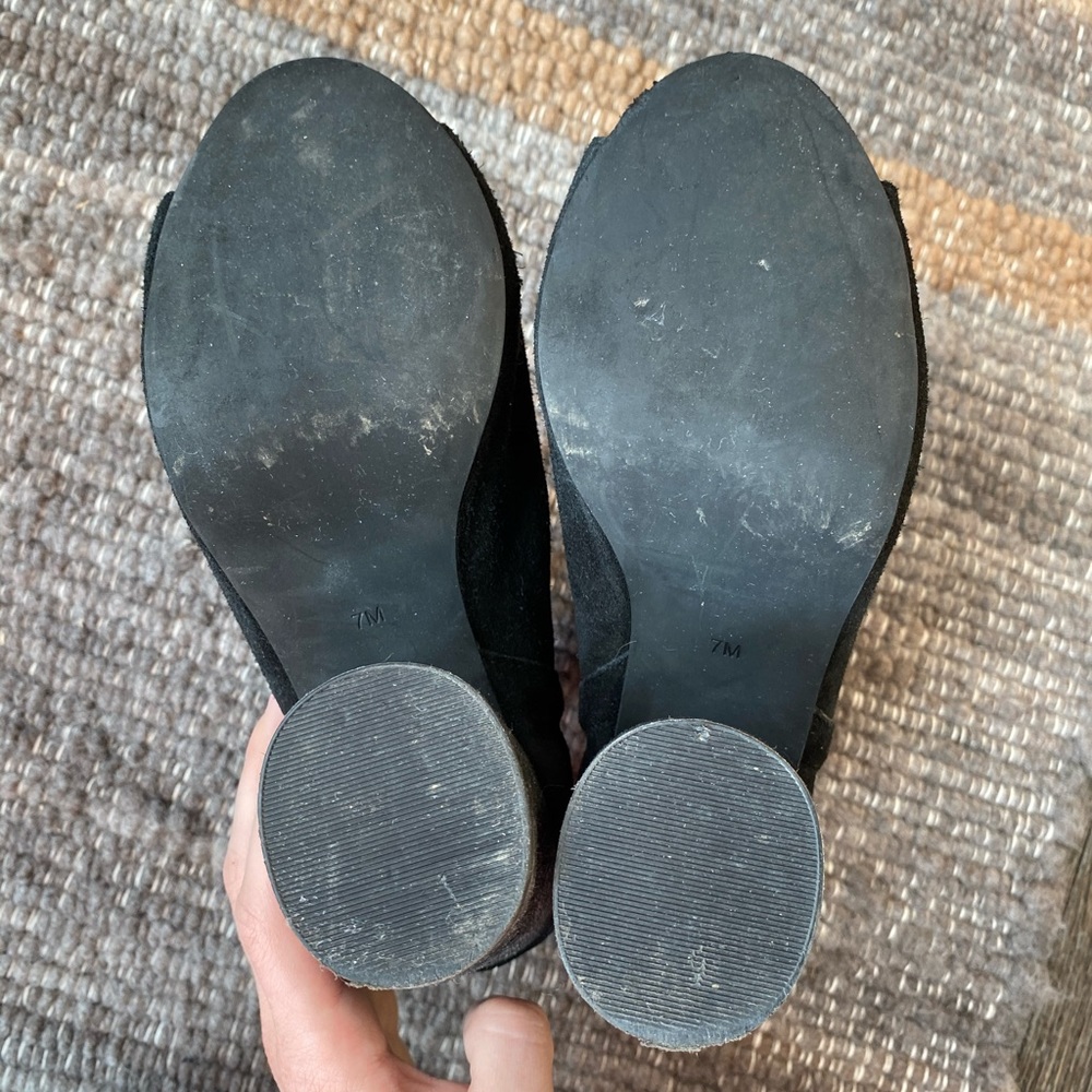 Infinity Heel Boot - Picture 4 of 5